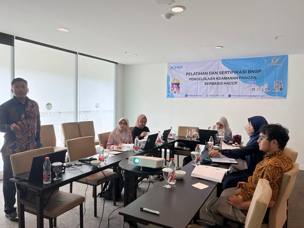 Dokumentasi pelatihan HACCP sesi kedua